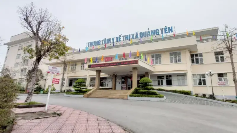 Trung tâm Y tế Thị xã Quảng Yên