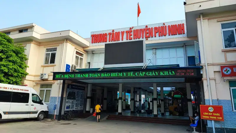 Trung tâm Y tế huyện Phù Ninh